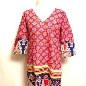 🛍 2/$12 Nice patterned dress